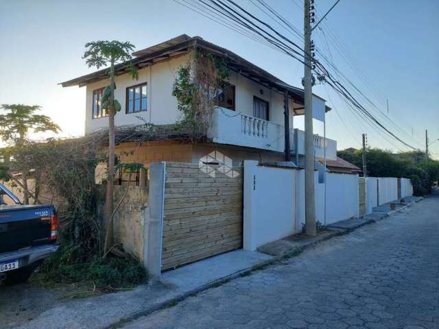 3 apartamentos 1 loft e 1 casa a venda no rio tavares - florianópolis