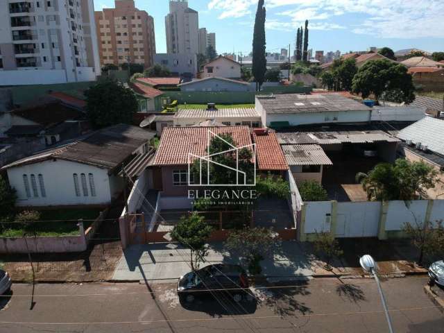 Casa com 3 quartos à venda na Avenida Voluntários da Pátria, --, Andrade, Londrina por R$ 760.000