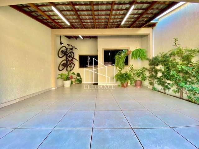 Casa com 3 quartos à venda na Rikio Akaishi, --, Loteamento Chamonix, Londrina por R$ 530.000