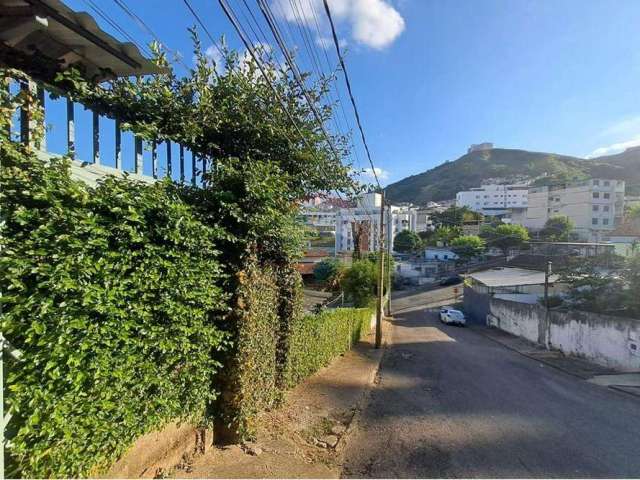 Lote/Terreno, 444m² plano no Bairro São Mateus , oportunidade de investimento!