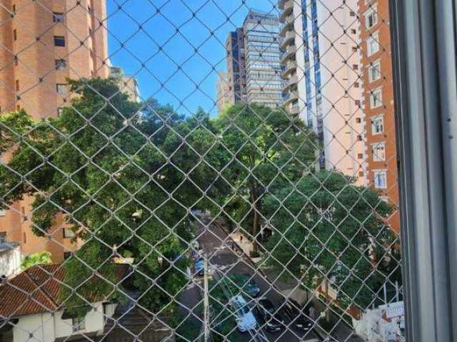 Apartamento Reformado , 3 Dormitórios sendo 1 Suíte à Venda, 156 m² no Jardim América