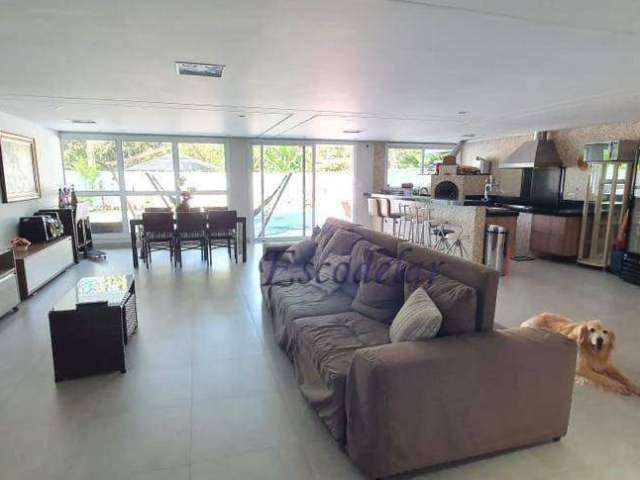 Casa com 4 dormitórios à venda, 606 m² por R$ 5.800.000,00 - Tremembé - São Paulo/SP