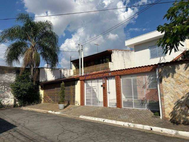 Sobrado com 3 dormitórios à venda, 140 m² por R$ 795.000,00 - Tremembé - São Paulo/SP