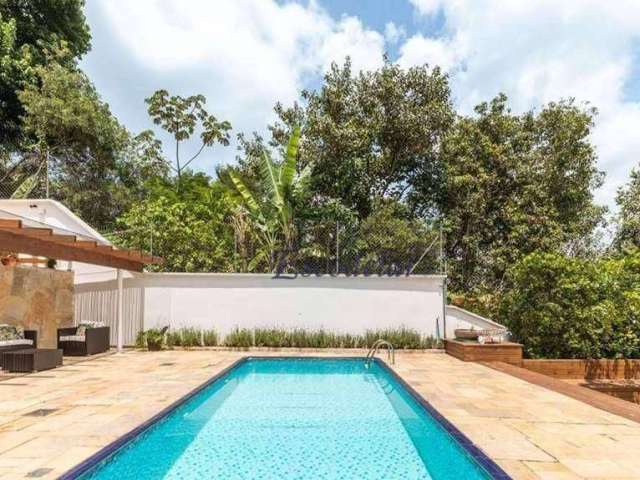 Casa com 3 dormitórios à venda, 370 m² por R$ 2.700.000,00 - Terras do Madeira - Carapicuíba/SP