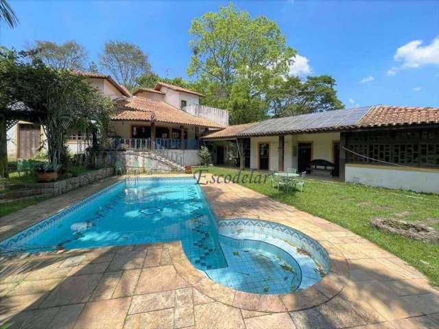 Casa com 4 dormitórios à venda, 545 m² por R$ 3.600.000,00 - Jardim Mediterrâneo - Cotia/SP