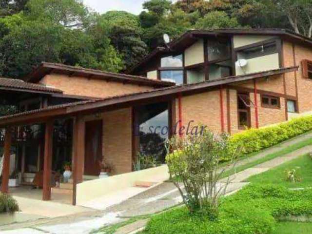 Casa com 4 dormitórios à venda, 564 m² por R$ 2.293.000,00 - Condomínio Alpes da Cantareira - Mairiporã/SP