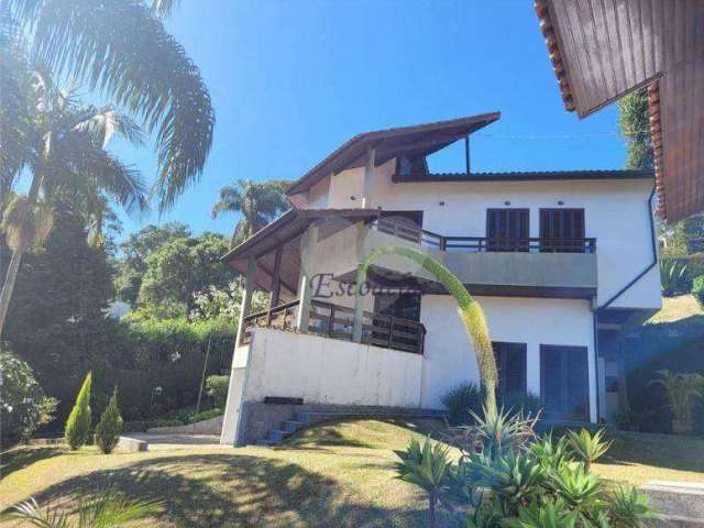 Casa com 3 dormitórios à venda, 435 m² por R$ 2.000.000,00 - Alpes da Cantareira - Mairiporã/SP