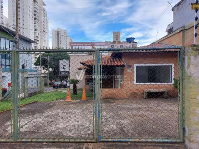 Casa comercial para alugar na Rua Azarias de Melo, 720, Taquaral, Campinas, 59 m2 por R$ 5.900