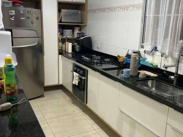 Casa a venda no Conjunto Santo Ângelo, 2 quartos, sendo 1 suíte com Closet, por R$ 170.000,00 (não aceita financiamento)