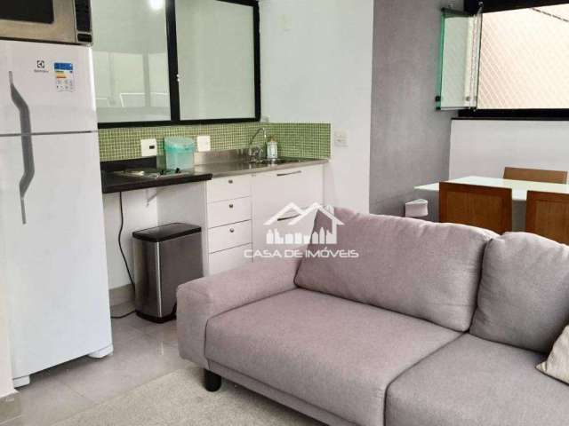 Vende apartamento duplex na Vila Olímpia