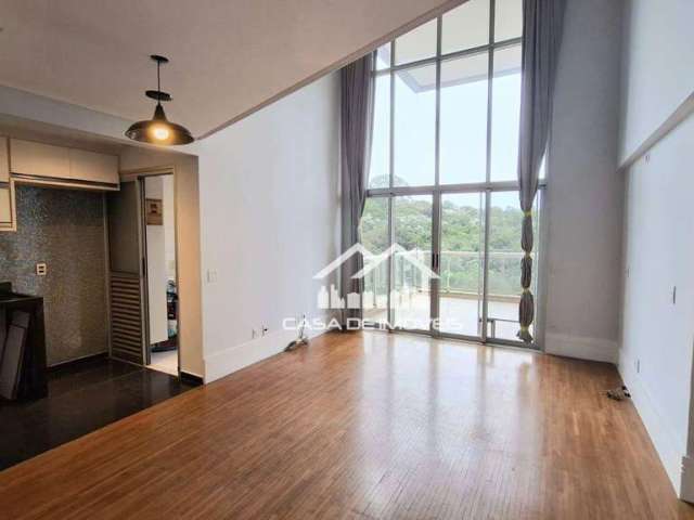 Vende ou aluga apartamento com 97m², pé direito duplo, 2 dormitórios, sendo 1 suíte e 2 vagas, no Panamby.