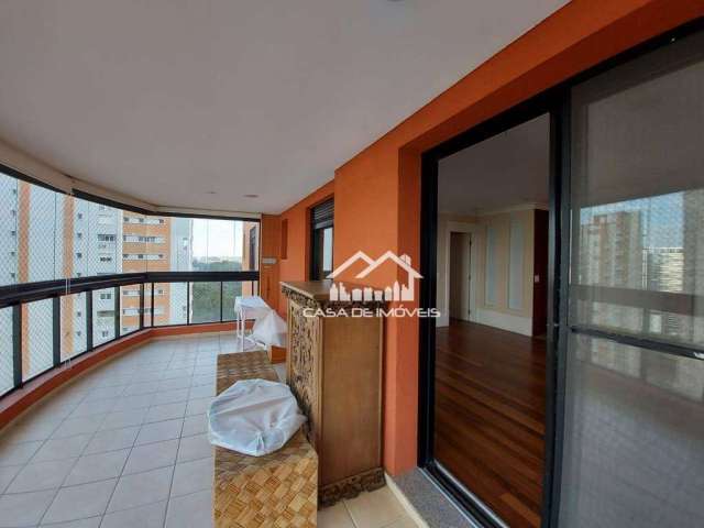 Vende apartamento com 3 suítes e 160m² no Panamby