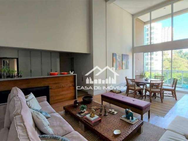 Vende apartamento com 178m², pé direito duplo, 3 suítes e lazer clube no Panamby.