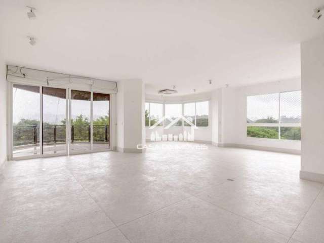 Vende excelente apartamento na Vila Nova Conceição, com 260m²