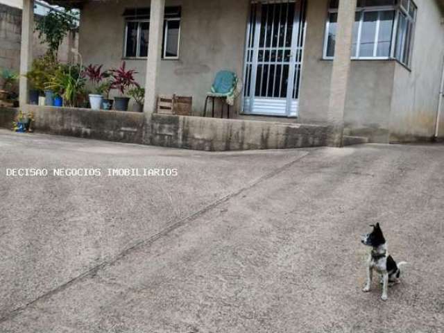 Casa para Venda em Juiz de Fora, NOVA ERA, 3 dormitórios, 1 suíte, 1 banheiro