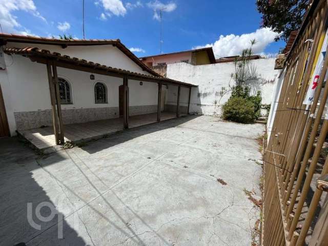 Casa com 3 quartos à venda na Rua Reynaldo Smith Camargos, 300, Santa Amélia, Belo Horizonte por R$ 800.000