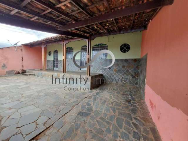 Casa com 3 quartos à venda na Nívea Rezende Salomão, 75, Vila Maria, Lagoa Santa por R$ 349.000