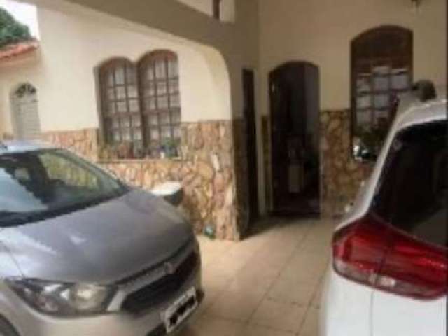 Casa com 4 quartos à venda na Rua Santos, 121, Nova Suíssa, Belo Horizonte por R$ 1.200.000