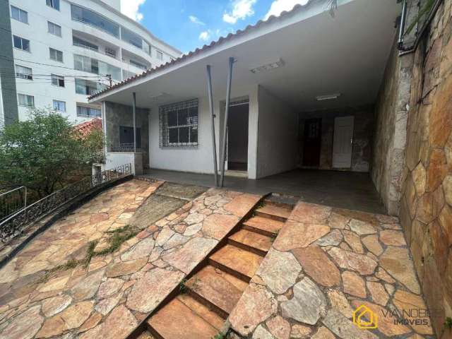 Casa com 3 quartos para alugar na Aristoteles Caldeira, 679, Alto Barroca, Belo Horizonte por R$ 5.500