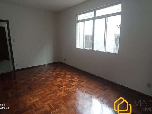 Apartamento com 3 quartos à venda na Rua Leopoldina, 836, Santo Antônio, Belo Horizonte por R$ 450.000