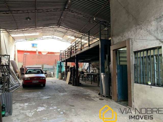 Barracão / Galpão / Depósito à venda na Visconde de Ouro Preto, 427, Jardim Industrial, Contagem por R$ 900.000