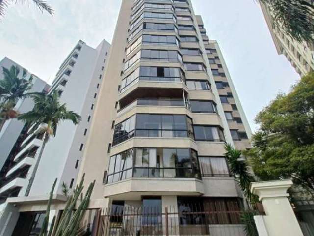 Apartamento de 3 dormitórios na Agronômica