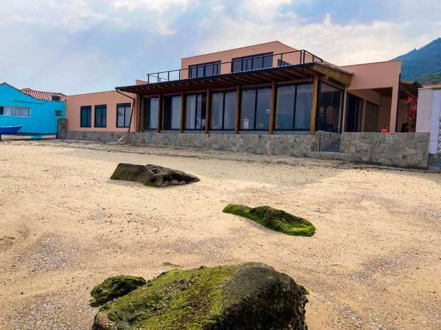 Casa Comercial centro histórico Ribeirão da Ilha