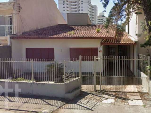 Casa à venda em Trindade com 255 m², 4 quartos