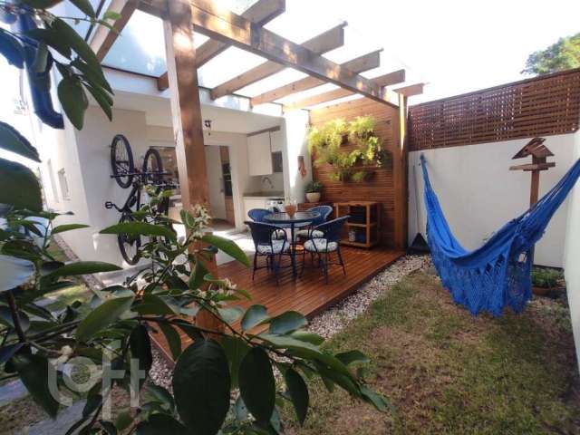 Casa à venda em Campeche Central com 129 m², 3 qua