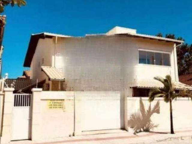 Casa à venda em Lagoa Pequena com 400 m², 7 quarto