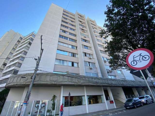 Apartamento de 1 dormitório à venda no Centro