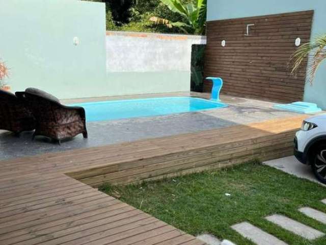 Casa à venda em Rio tavares central com 180 m², 4