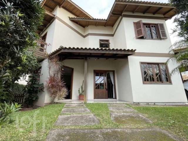 Casa à venda em Rio tavares central com 165 m², 3