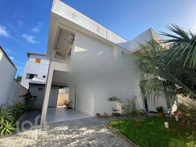 Casa à venda em Campeche Sul com 187 m², 4 quartos