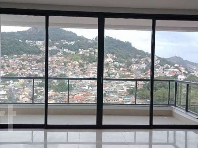 Apartamento à venda em Agronômica com 123 m², 3 qu