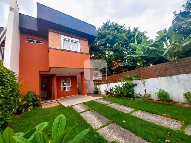 Casa de 3 dormitórios à venda no Campeche