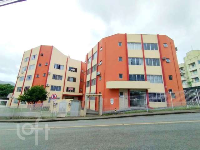 Apartamento à venda em Trindade com 28 m², 1 quart