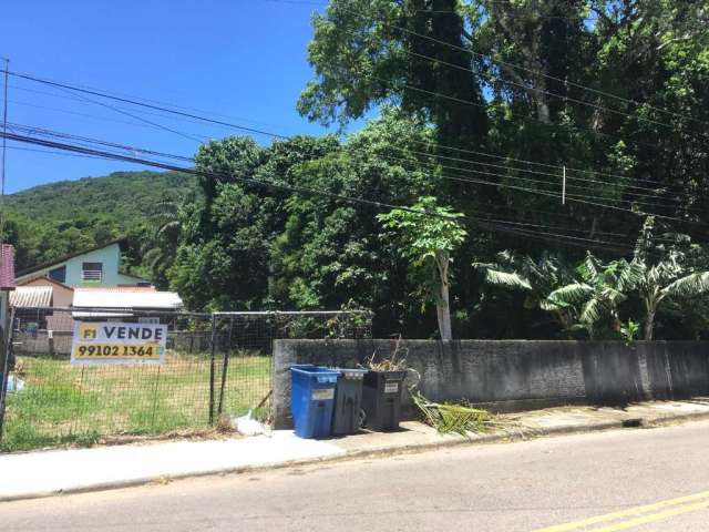 Terreno à venda no Ribeirão da Ilha