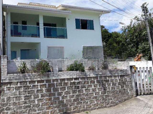 Casa à venda em Saco Grande com 200 m², 4 quartos,