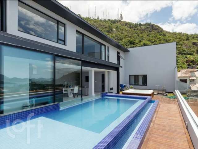 Casa à venda em Trindade com 287 m², 4 quartos, 1