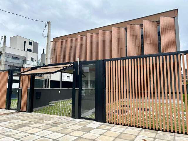 Casa de 3 dormitórios à venda no Novo Campeche