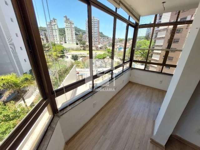 Apartamento de 4 dormitórios na Beira-Mar Norte