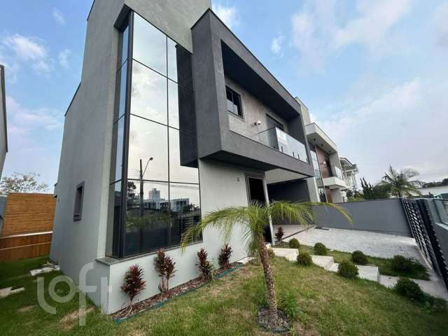 Casa à venda em Cachoeira do bom Jesus com 165 m²,