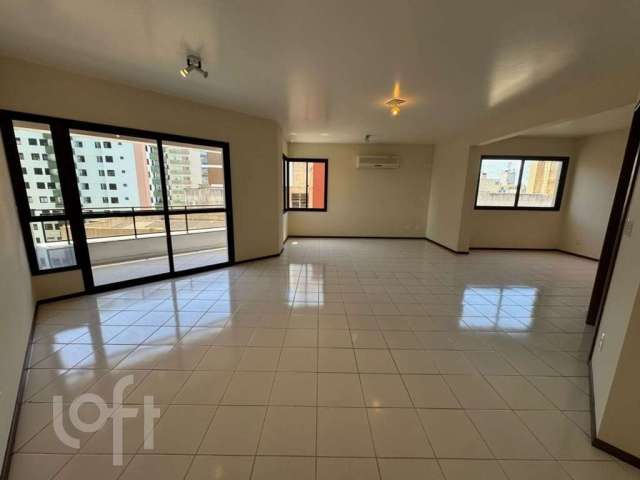 Apartamento à venda em Centro com 170 m², 4 quarto