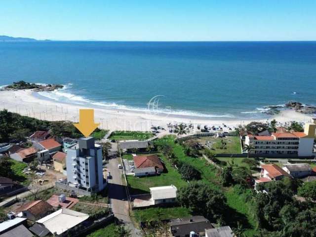 Loft dos Sonhos: Mobiliado e de Frente para o Mar em Itapoá