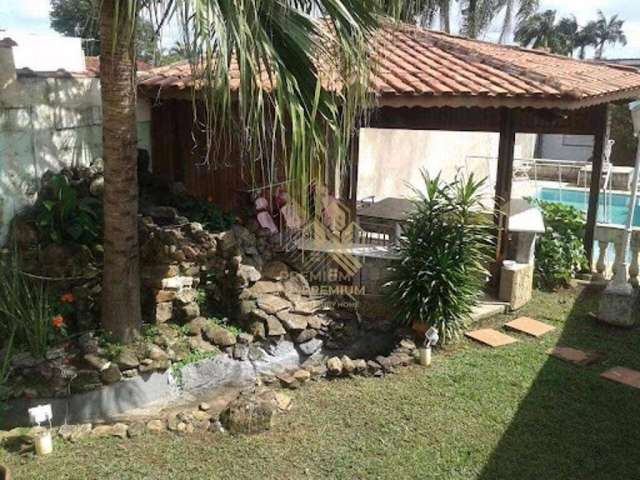 Casa com 4 dormitórios à venda, 500 m² por R$ 1.500.000,00 - Nova Gardênia - Atibaia/SP