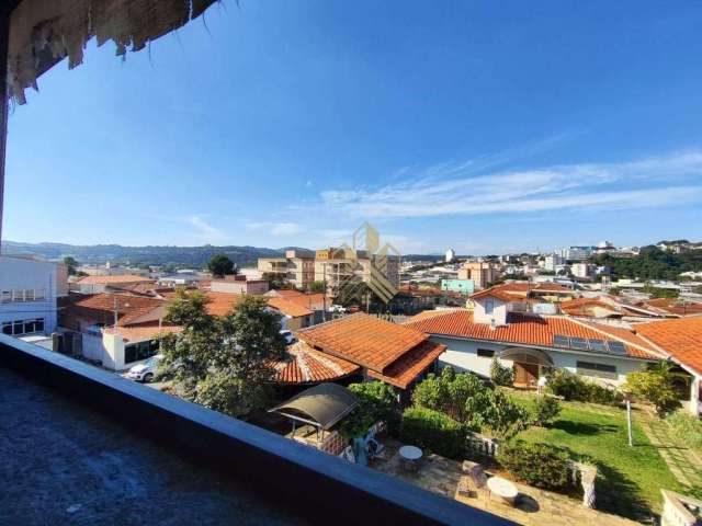 Casa com 4 dormitórios para alugar, 180 m² por R$ 4.000,00/mês - Alvinópolis - Atibaia/SP
