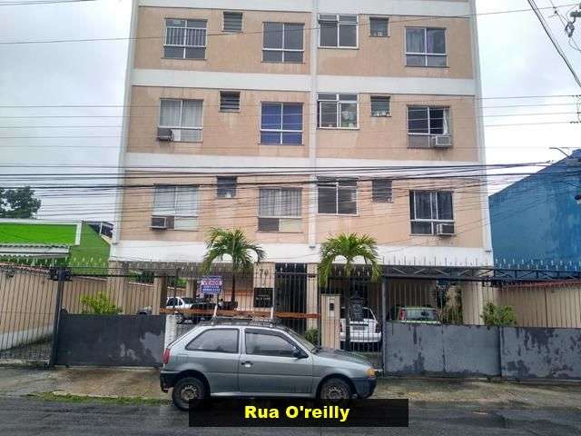 Lindo apartamento com dois quartos e elevador social na rua O’Reilly