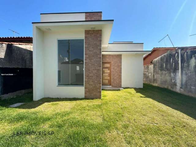 Casa para Venda em Caraguatatuba, Martim de Sá, 3 dormitórios, 1 suíte, 1 banheiro, 2 vagas