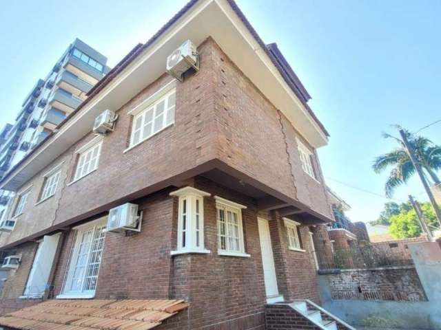 Casa com 2 quartos à venda na Rua Doutor Armando Barbedo, 1200, Tristeza, Porto Alegre por R$ 890.000